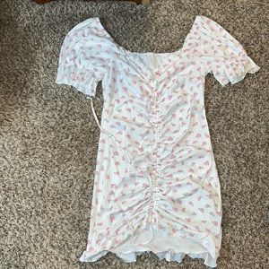 White center cinch dress